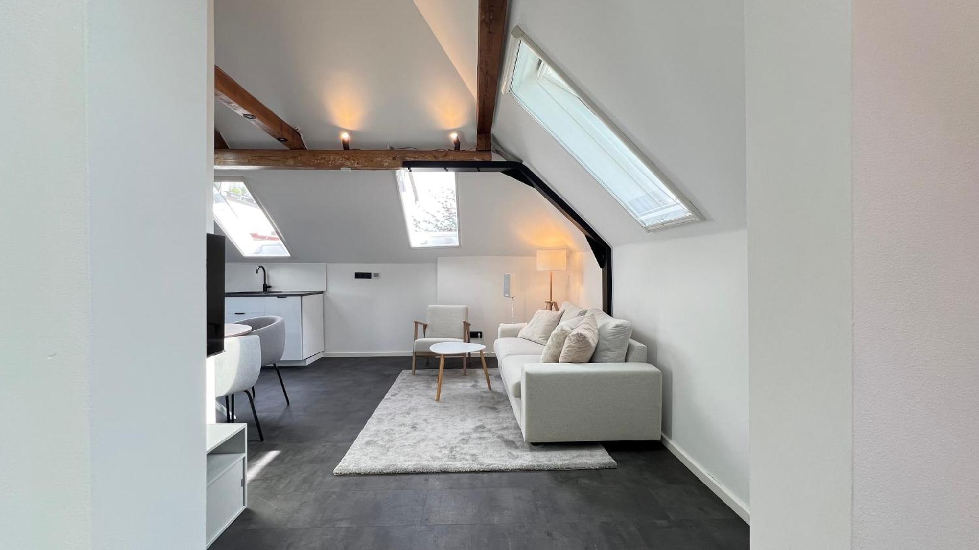 Ludwigshome - Zentrale Lage, Luxusbad, Workspace, Klima ลุดวิกสบูร์ก ภายนอก รูปภาพ