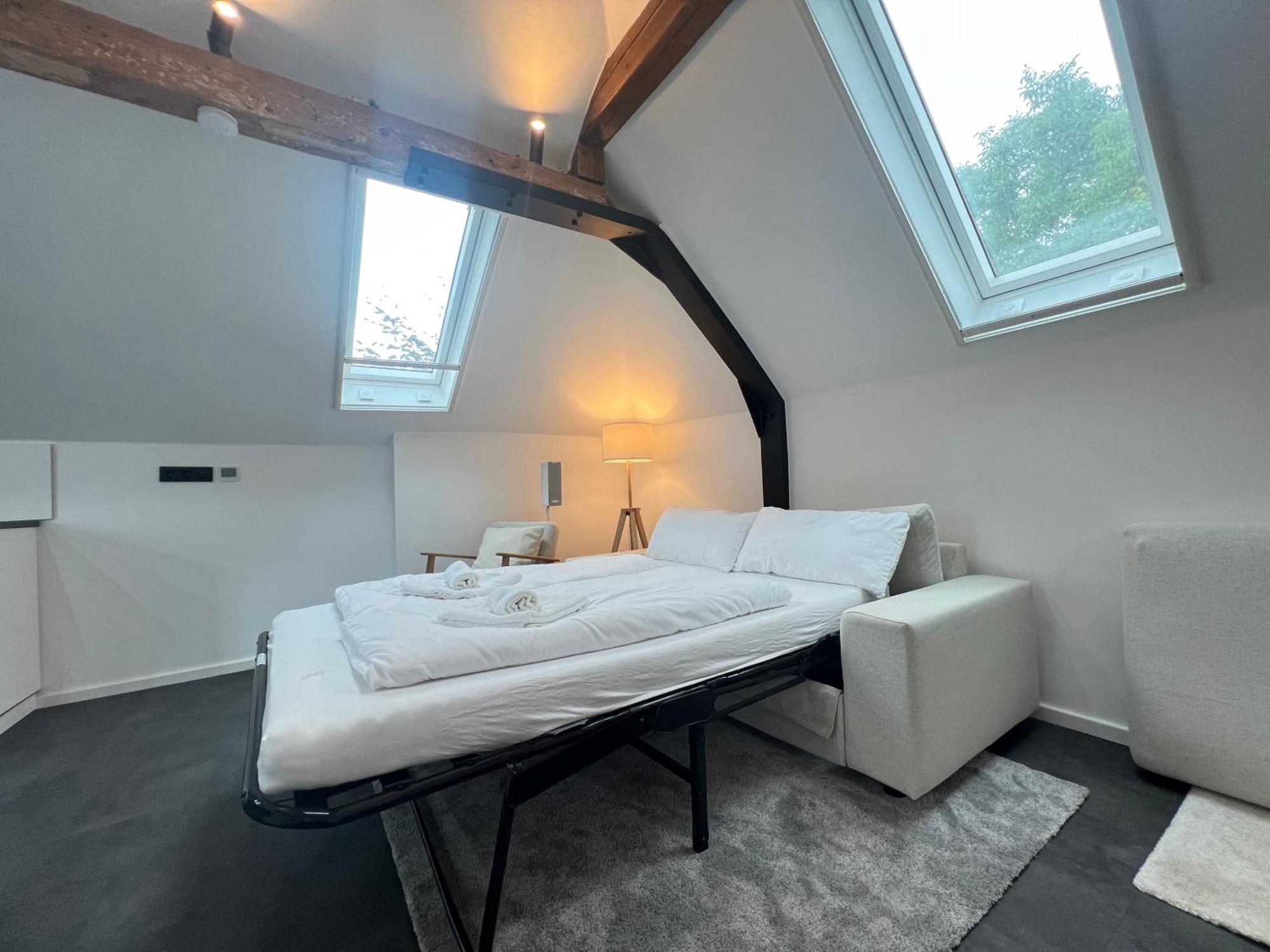 Ludwigshome - Zentrale Lage, Luxusbad, Workspace, Klima ลุดวิกสบูร์ก ภายนอก รูปภาพ